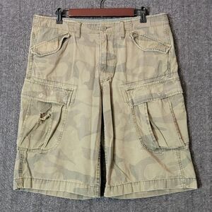 Express Cargo Shorts Mens 36* Green Woodland Camo Baggy Y2K Distressed Ripstop